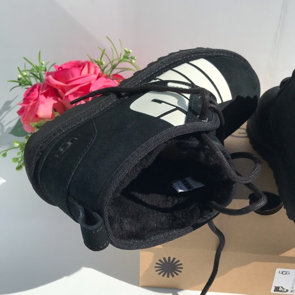 UGG Neumel Chopd - Picture 9 of 9